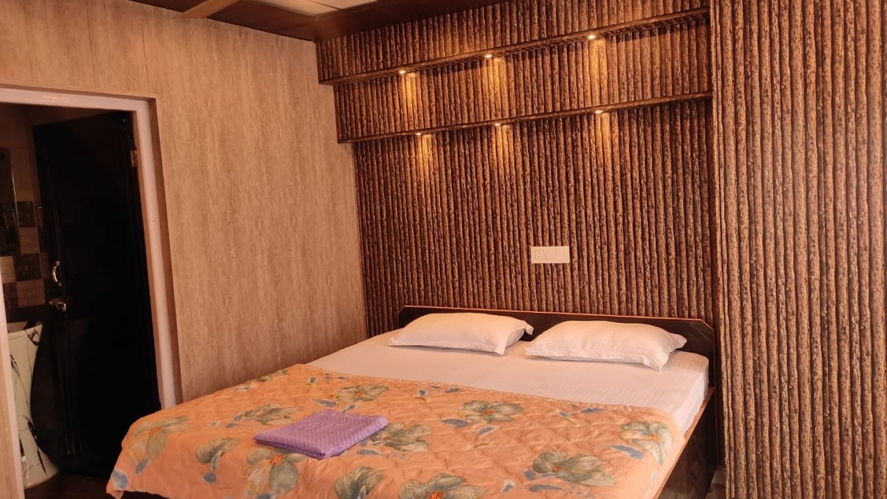 Photo of Bedroom in Mandi