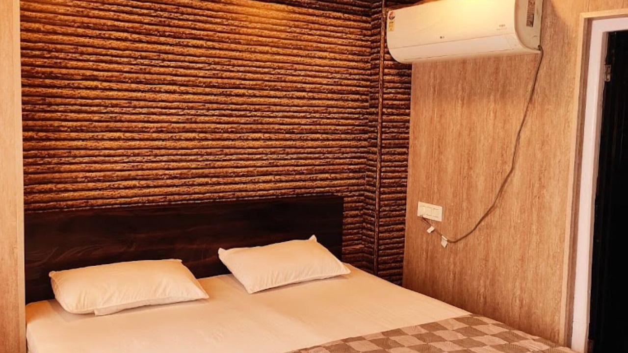 Photo of Bedroom in Mandi