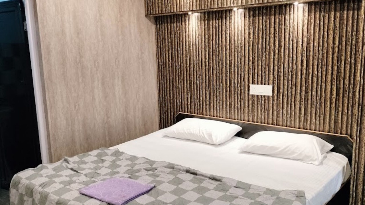 Photo of Bedroom in Mandi