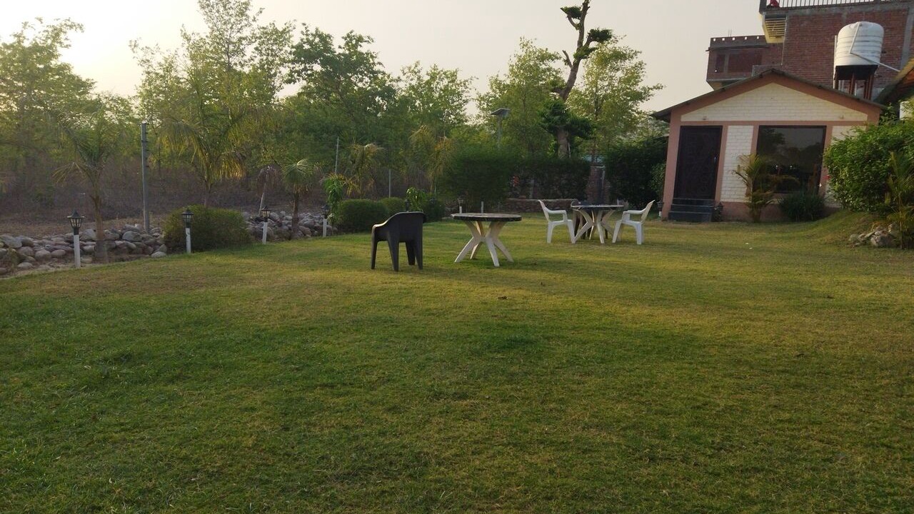 Photo of Outdoor in Ramnagar