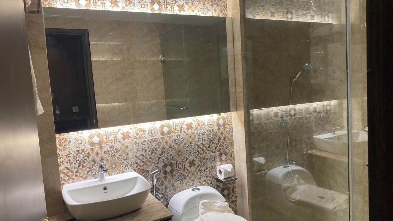 Photo of Bathroom in Latachapli