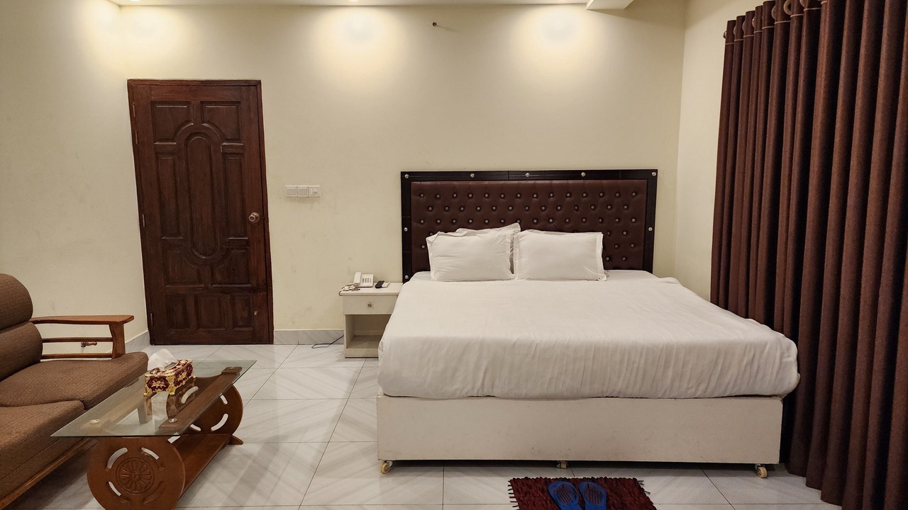 Photo of Bedroom in Dhaka