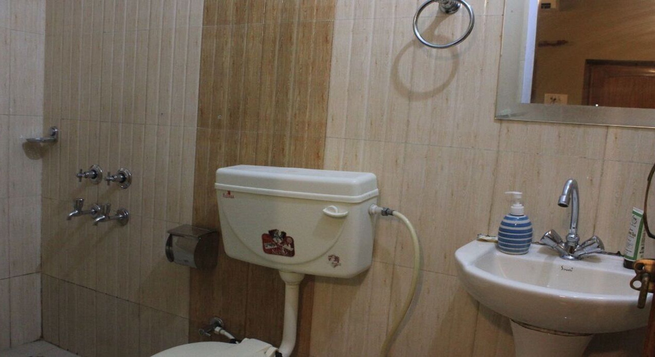 Photo of Bathroom in Kaladhungi
