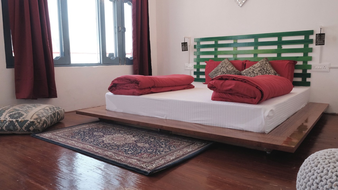 Photo of Patio Balcony in McLeod Ganj