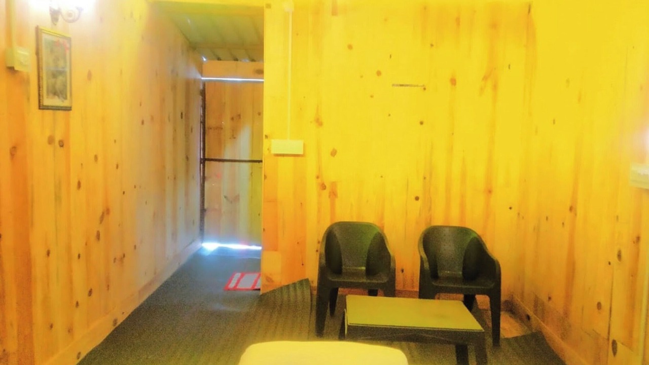 Photo of Bedroom in Naina Range