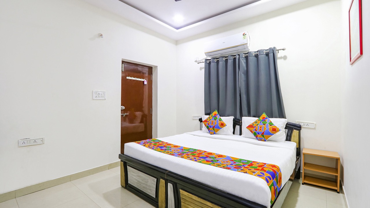 Photo of Bedroom in Kukatpally Housing Board Colony
