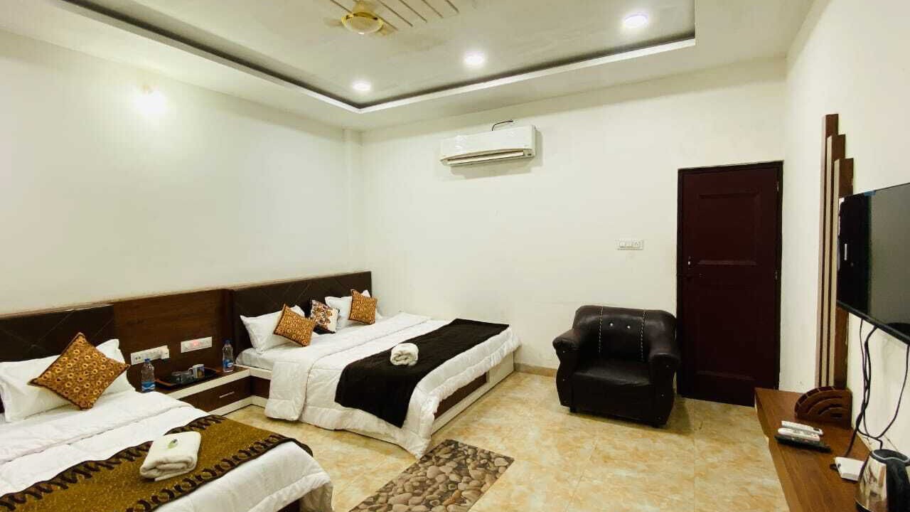 Photo of Bedroom in Maheshwar
