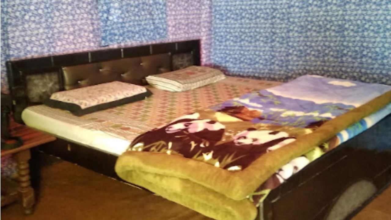 Photo of Bedroom in Chamoli