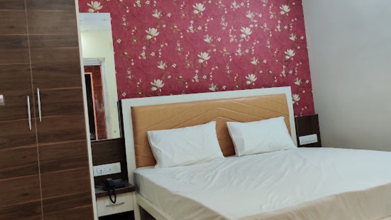 Photo of Bedroom in Madhubani