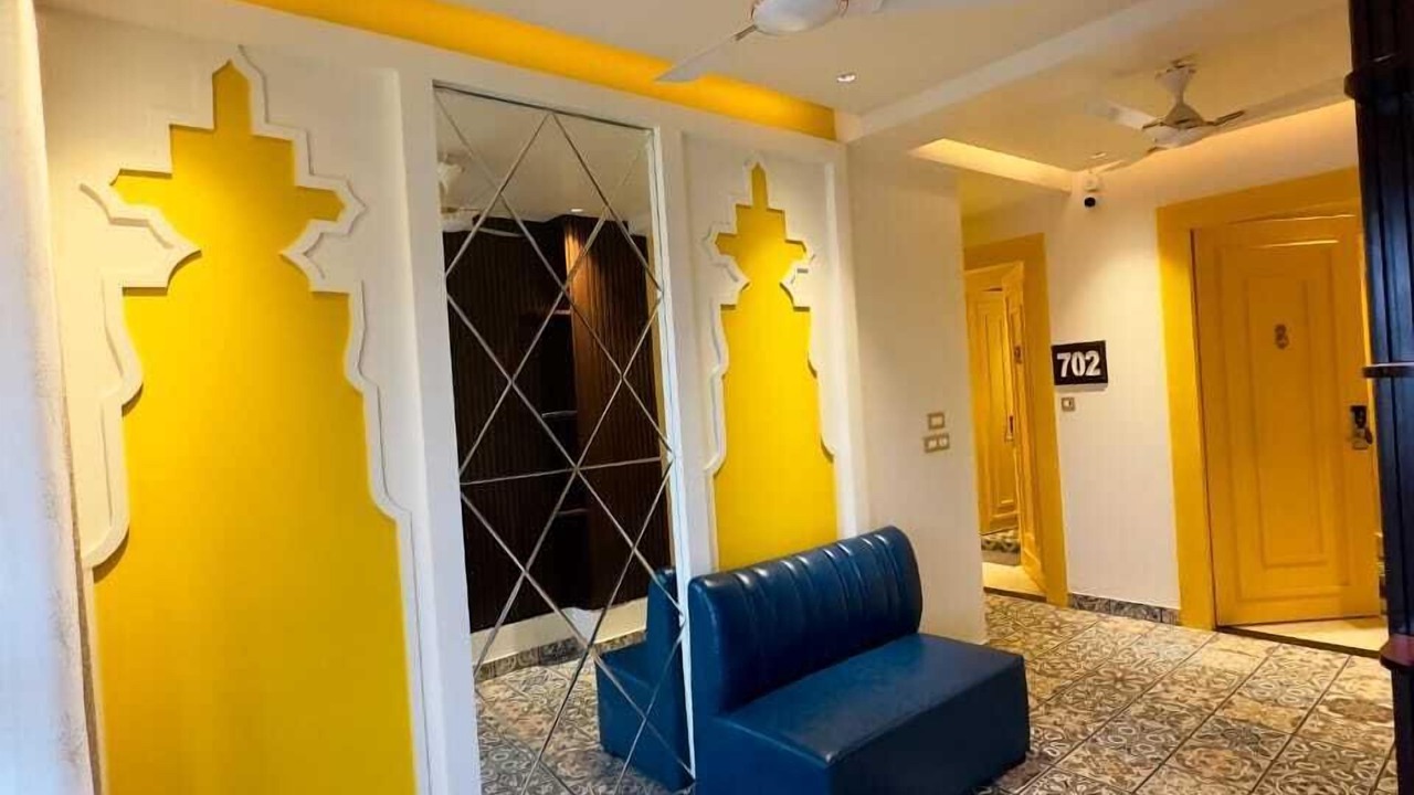 Photo of Livingroom in Lansdowne