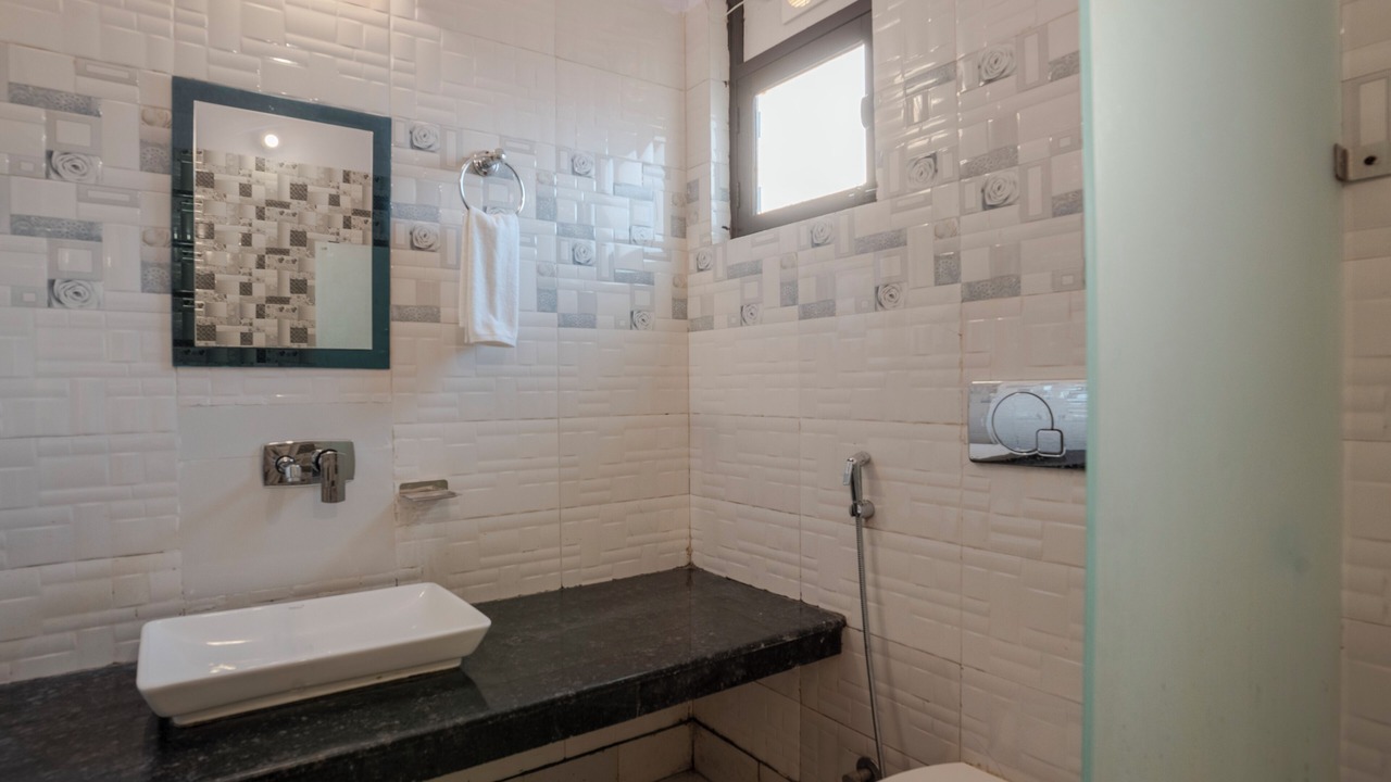 Photo of Bathroom in Bail Parao