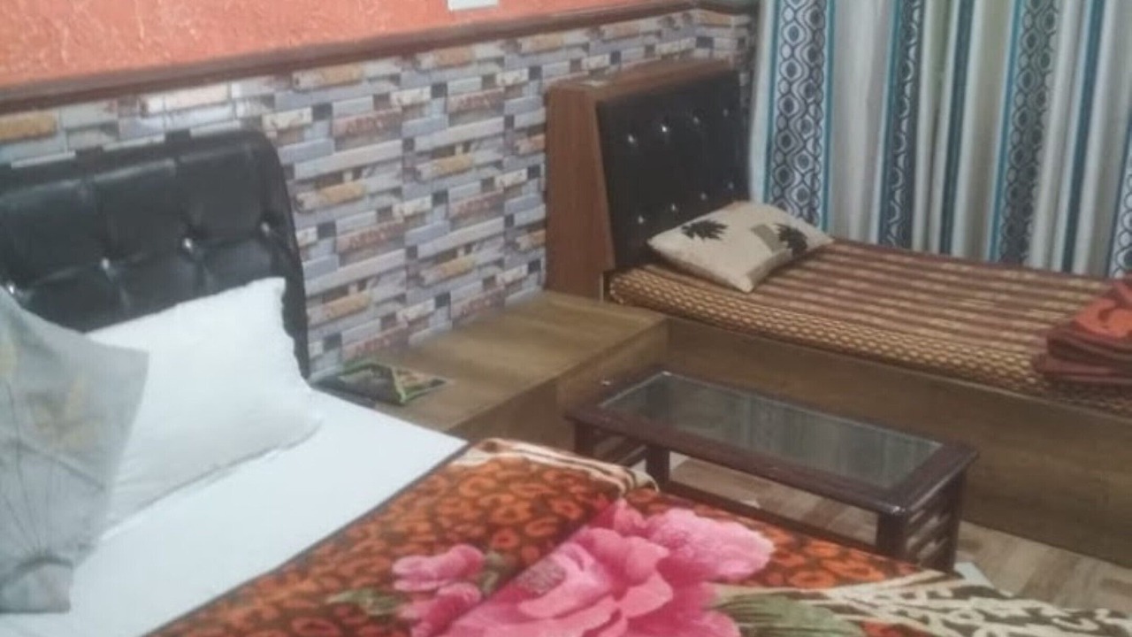 Photo of Bedroom in Mandi
