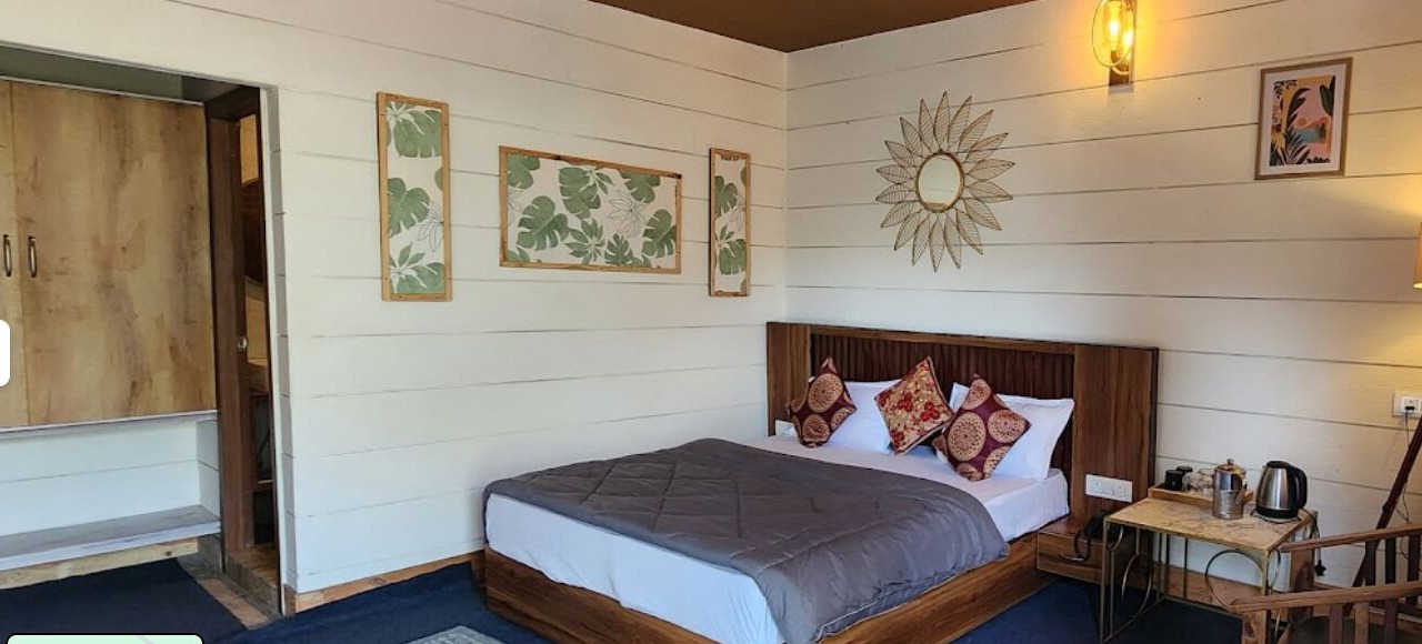 Photo of Bedroom in Naina Range