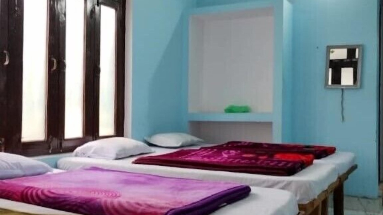 Photo of Bedroom in Chamoli