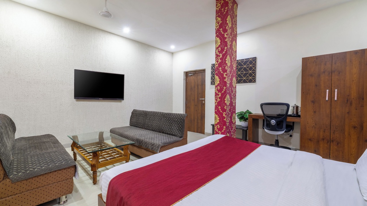 Photo of Bedroom in Raipur