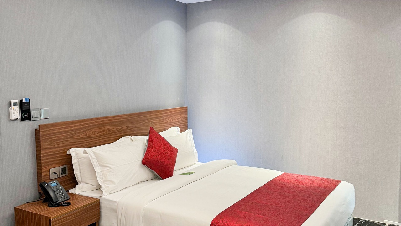 Photo of Bedroom in Banani