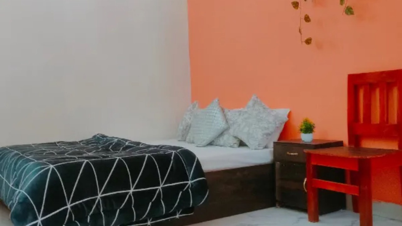 Photo of Bedroom in Uttarkashi