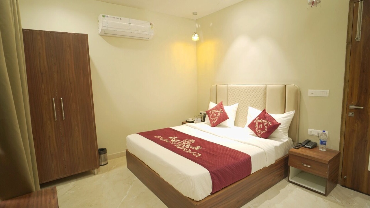 Photo of Bedroom in Saharanpur