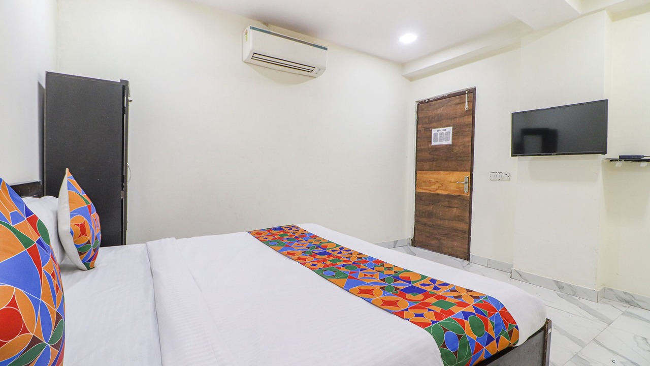 Photo of Bedroom in Janakpuri
