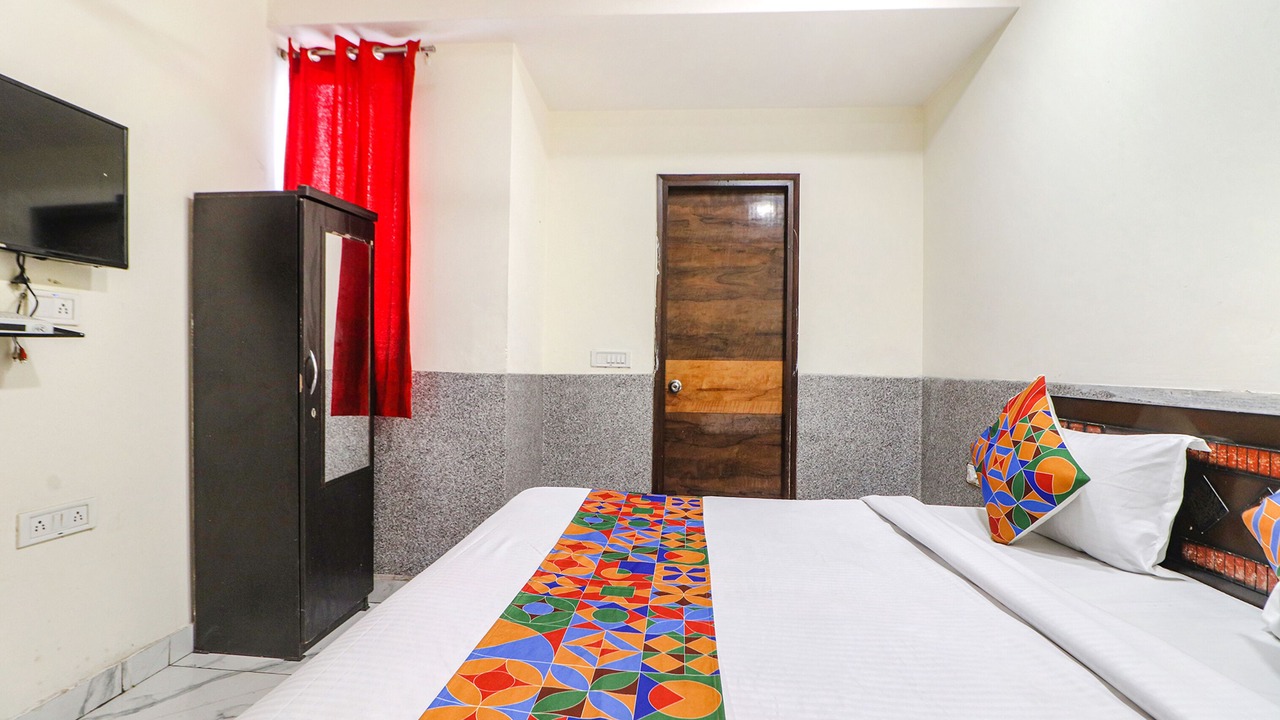 Photo of Bedroom in Janakpuri