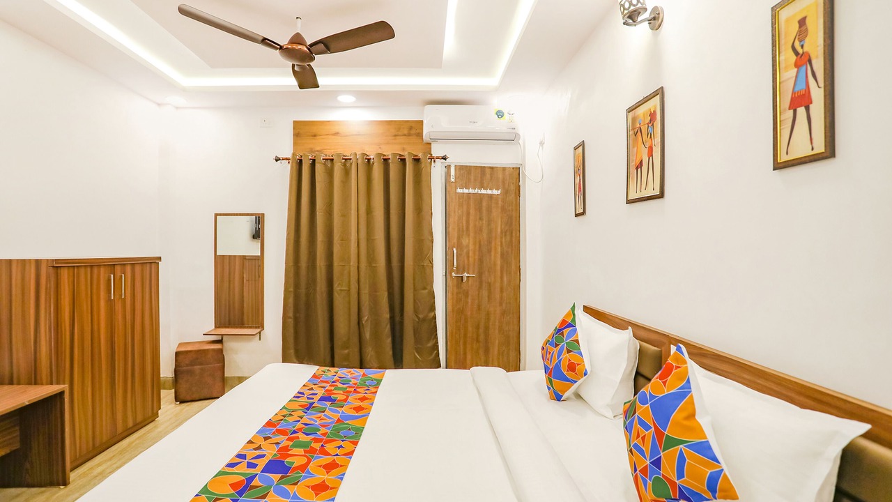 Photo of Bedroom in Bhopal