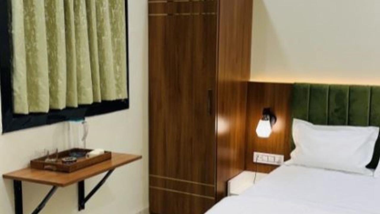 Photo of Bedroom in Maheshwar