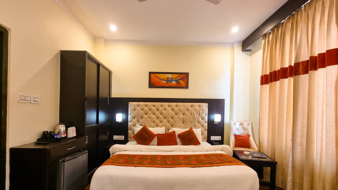 Photo of Bedroom in Bhagsu Nag