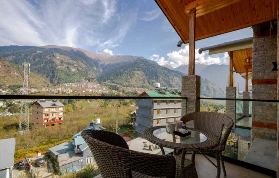 Photo of Livingroom in New Manali