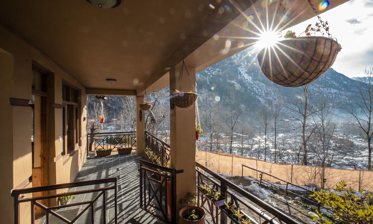 Photo of Bedroom in Manali