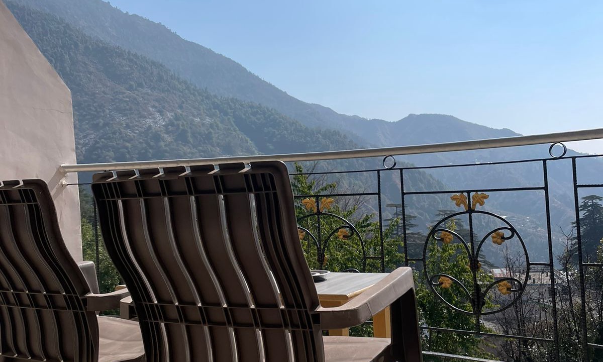Photo of Bedroom in Bhagsu Nag