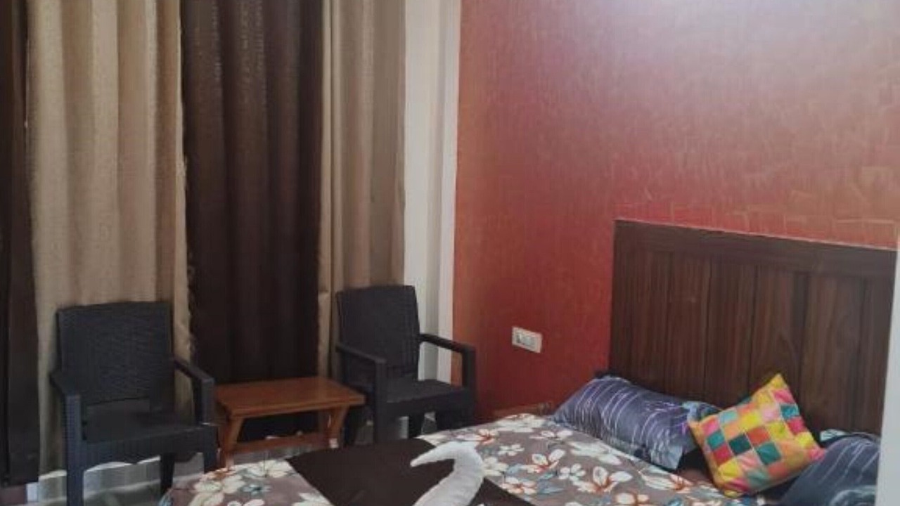 Photo of Bedroom in Kandaghat
