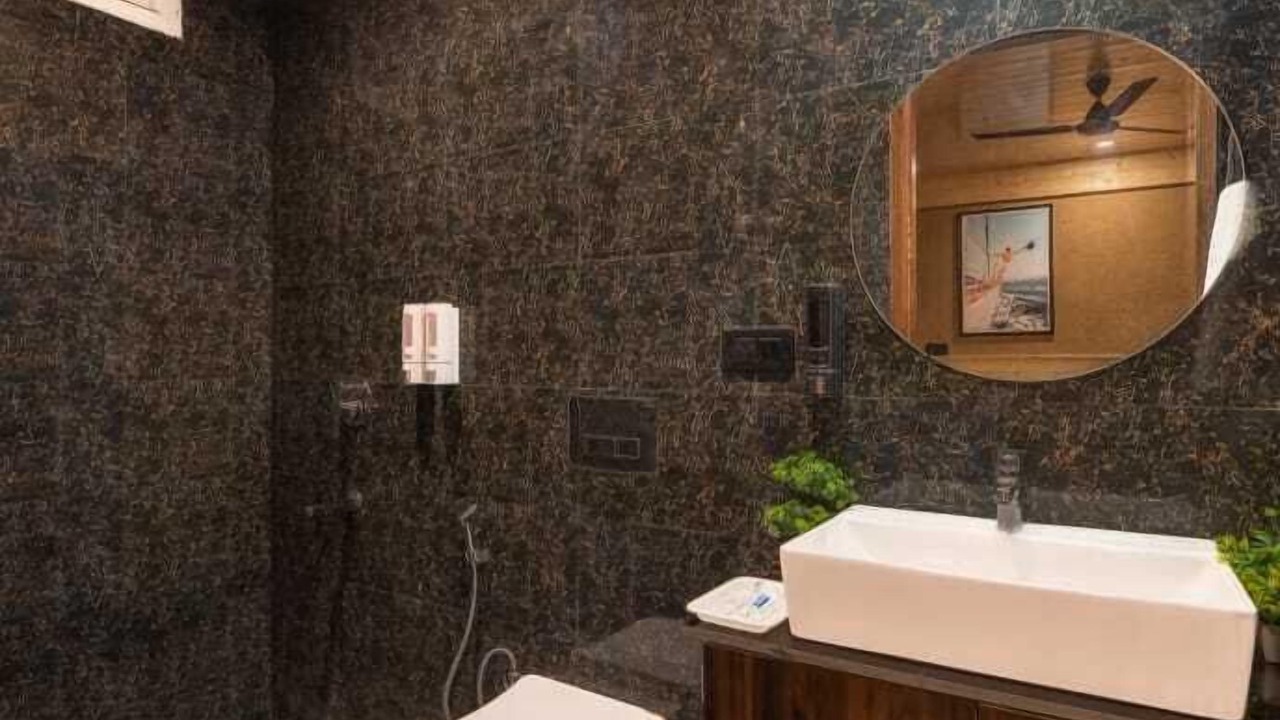 Photo of Bathroom in Theog