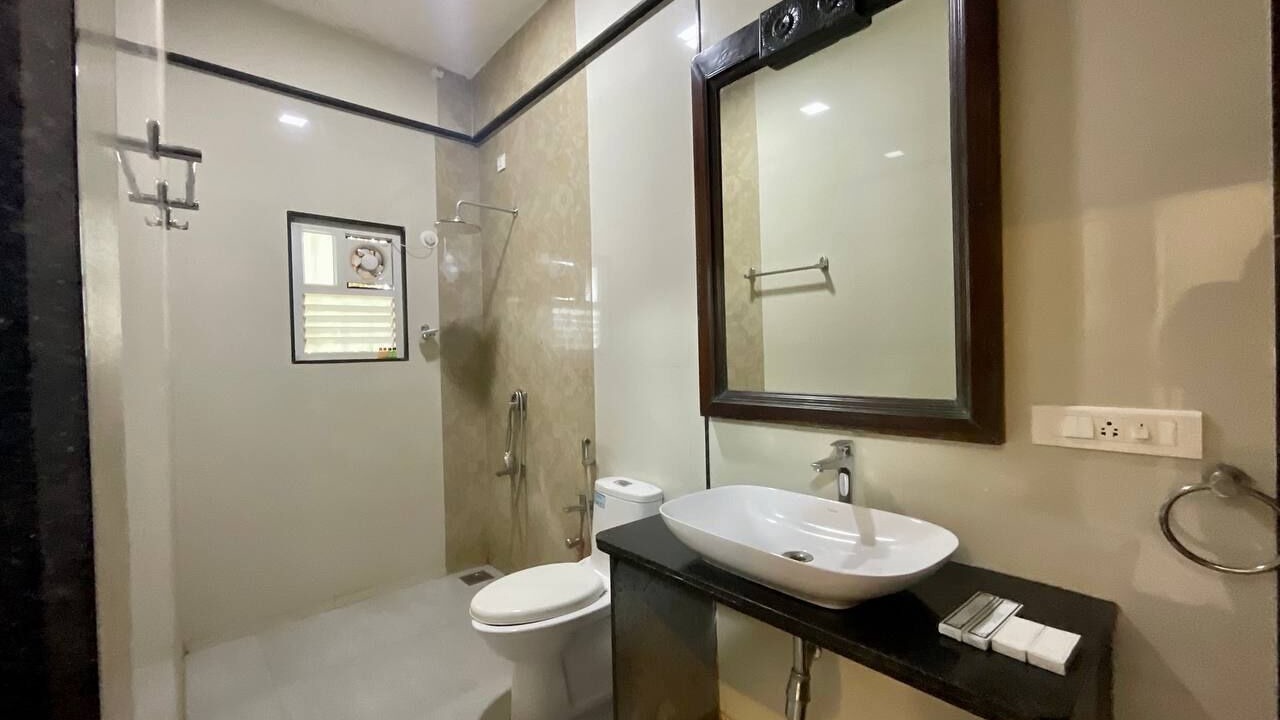 Photo of Bathroom in Morjim