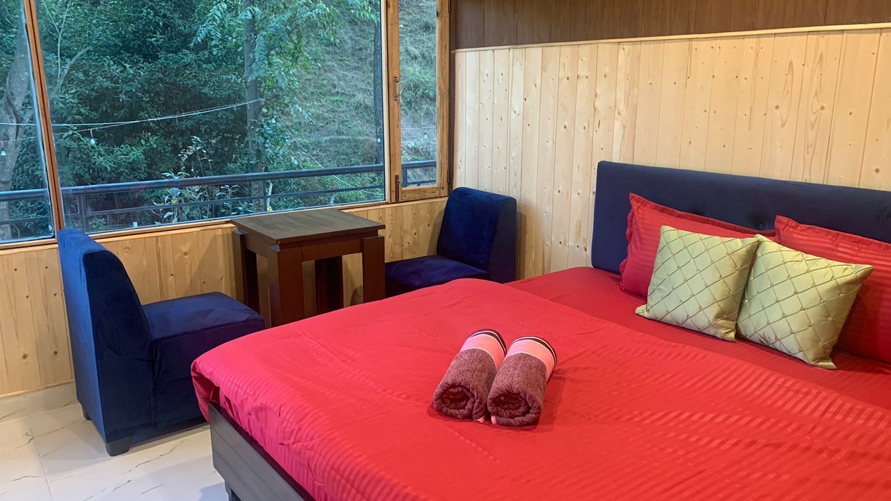 Photo of Bedroom in Dharampur