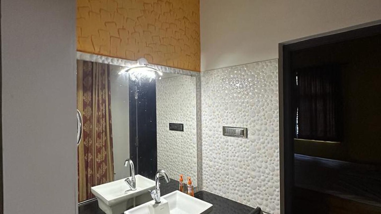 Photo of Bathroom in Tonse West