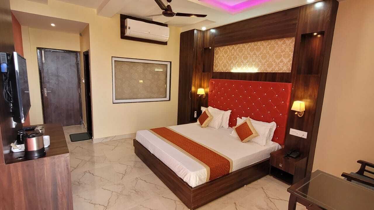 Photo of Bedroom in Naddi