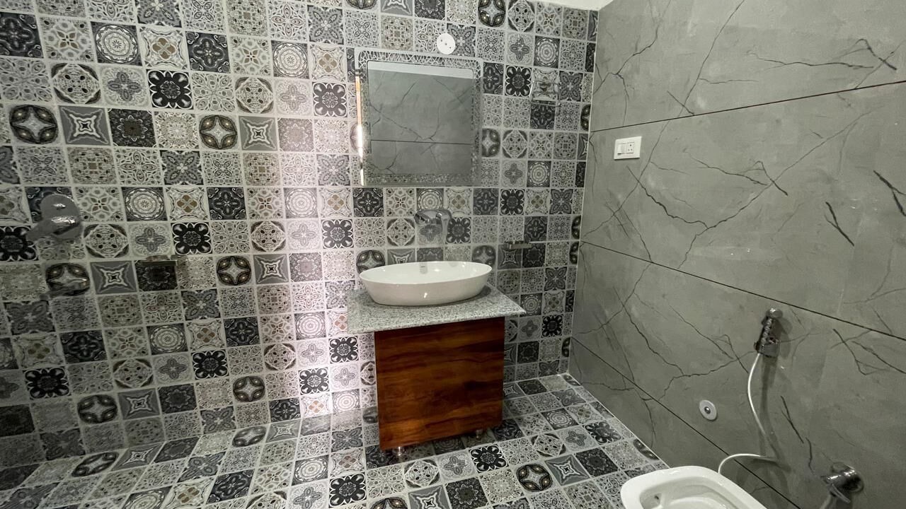 Photo of Bathroom in Dhaliara