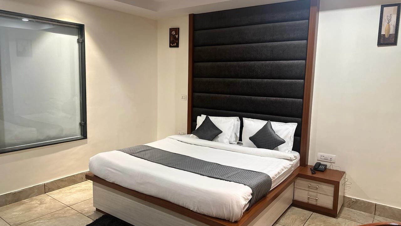 Photo of Bedroom in Mayapur