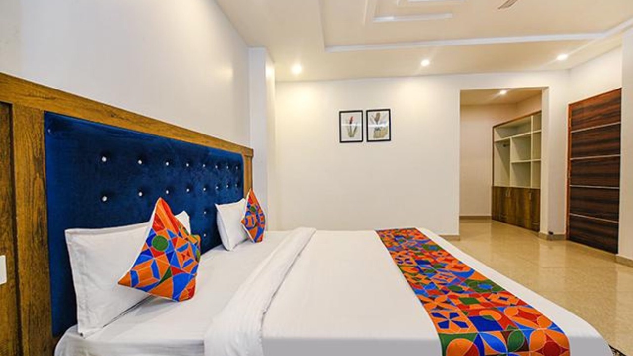 Photo of Bedroom in Dharampur