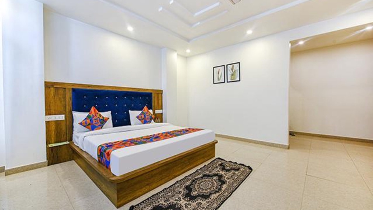 Photo of Bedroom in Dharampur