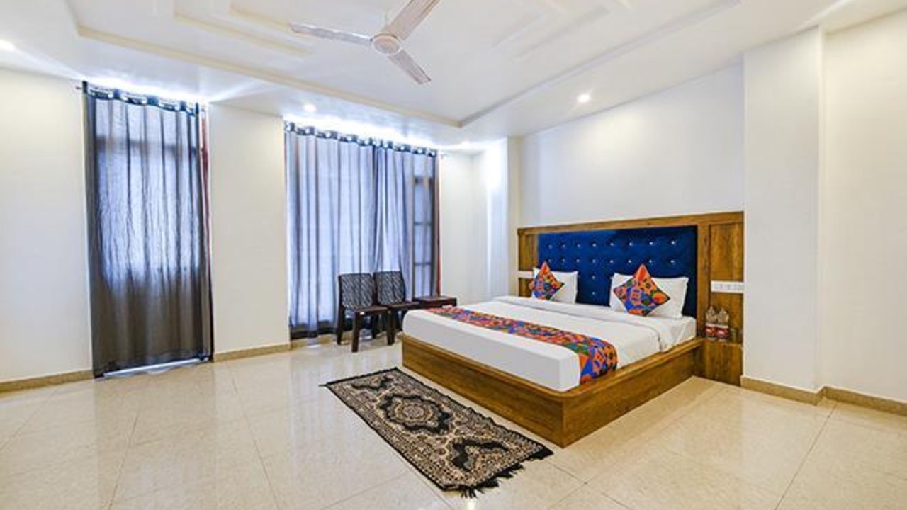 Photo of Bedroom in Dharampur