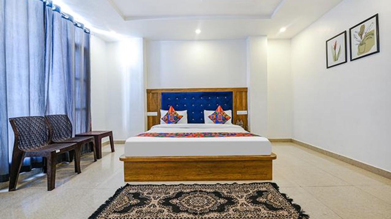 Photo of Bedroom in Dharampur