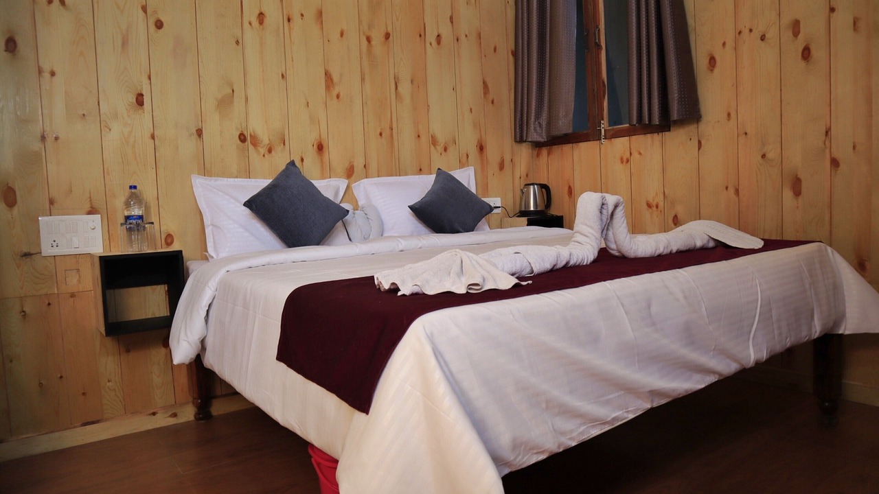 Photo of Bedroom in Bhimtal