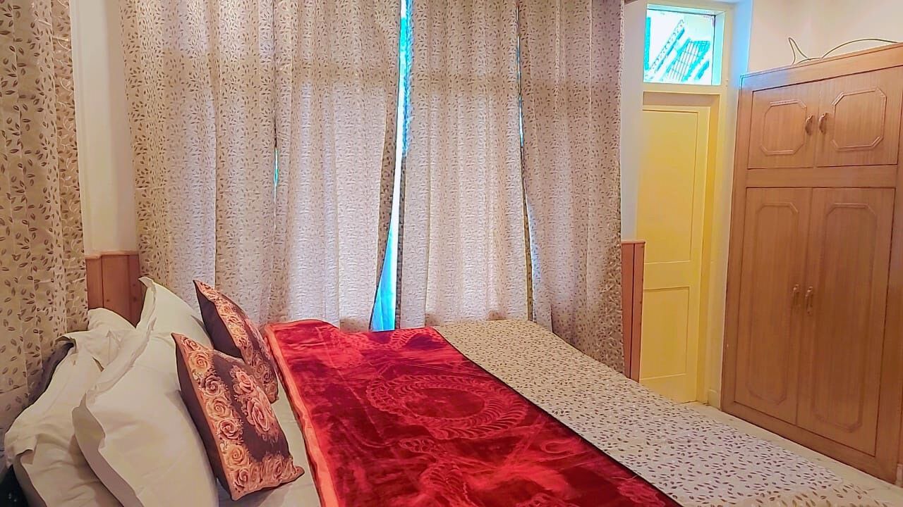 Photo of Bedroom in Aleo