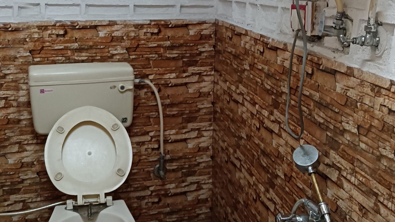 Photo of Bathroom in Aleo