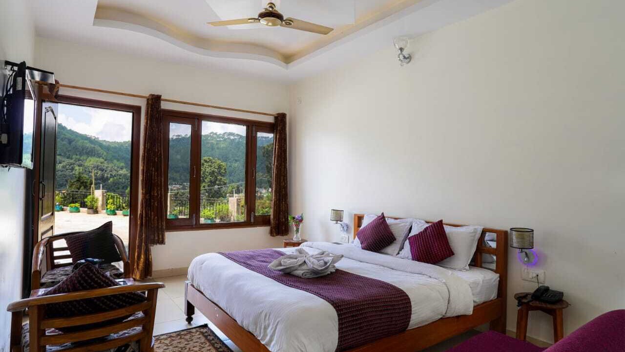 Photo of Bedroom in Bhimtal