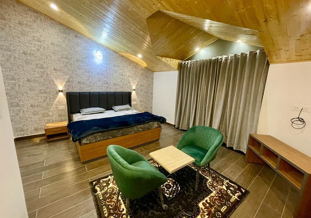 Photo of Bedroom in Manali