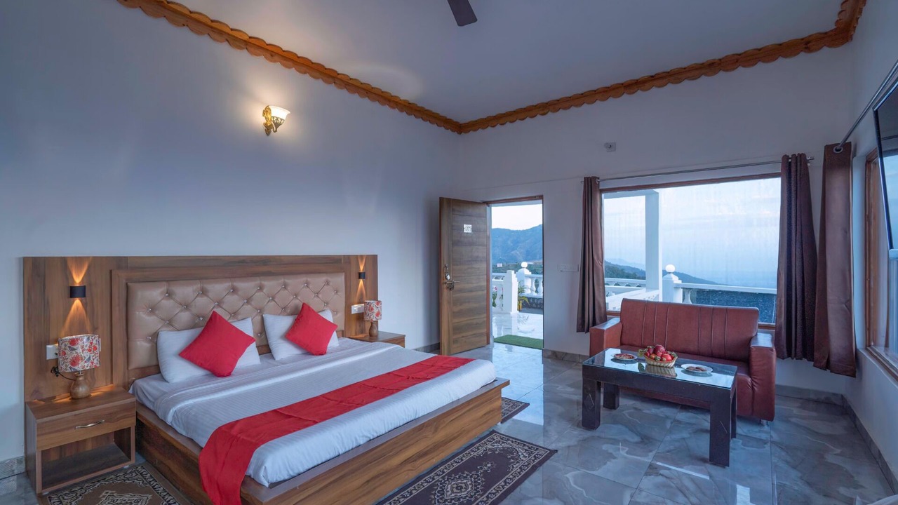 Photo of Bedroom in Jakh