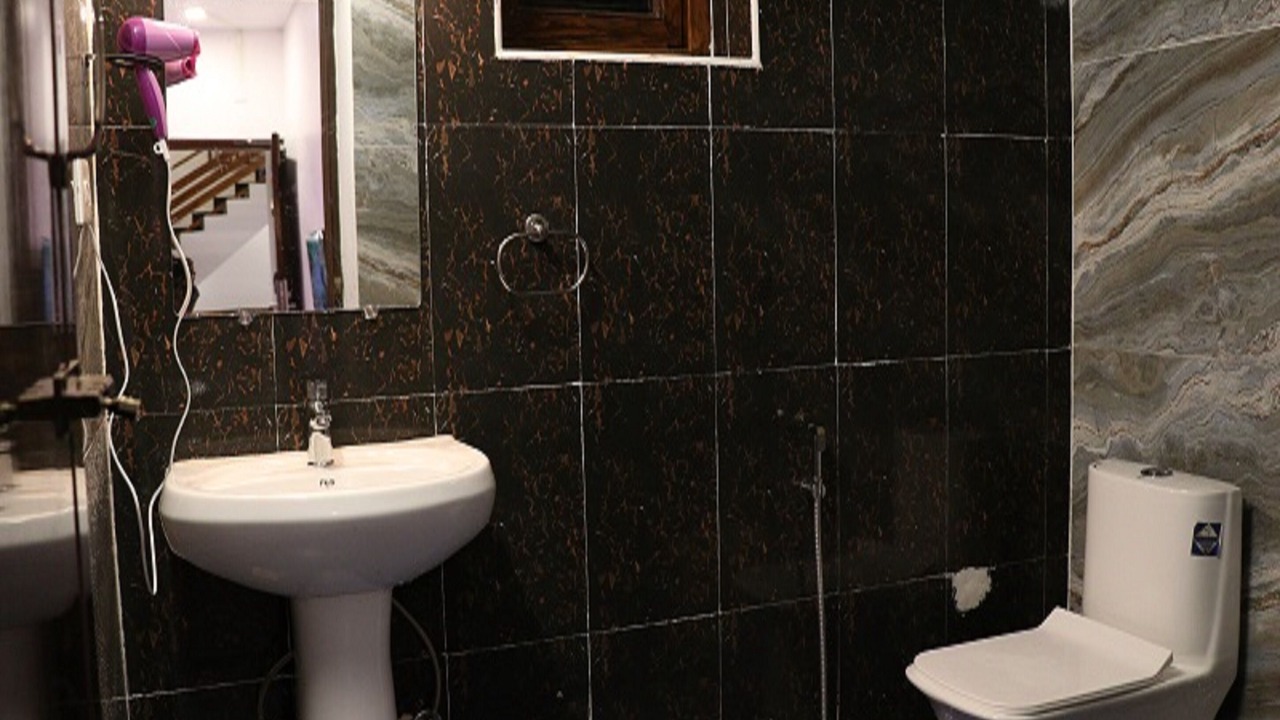 Photo of Bathroom in Yercaud
