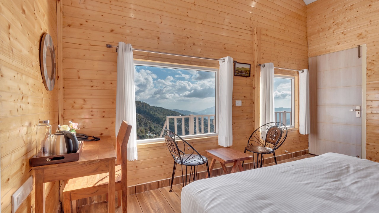 Photo of Bedroom in Tehri